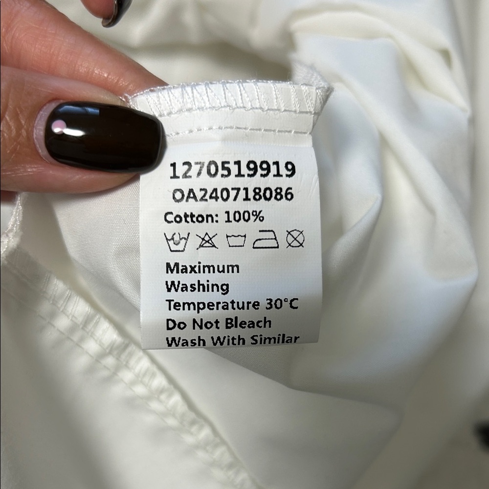 Commense White Sleeveless Pleated Bow-Accent Blouse - Picture 7 of 7